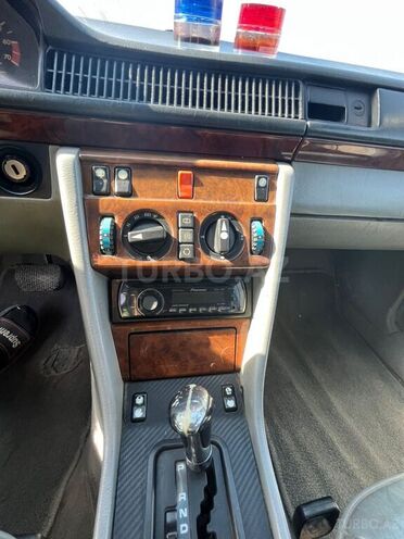 Mercedes 230 E 1990, 357,854 km - 2.3 l - Sumqayıt