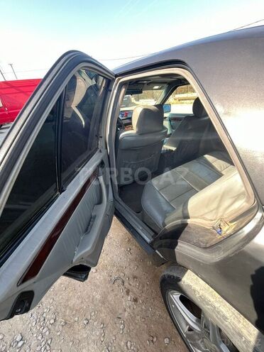 Mercedes 230 E 1990, 357,854 km - 2.3 l - Sumqayıt