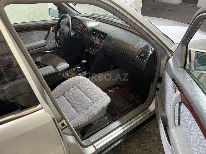 Mercedes C 200 1995, 309,000 km - 2.0 l - Bakı