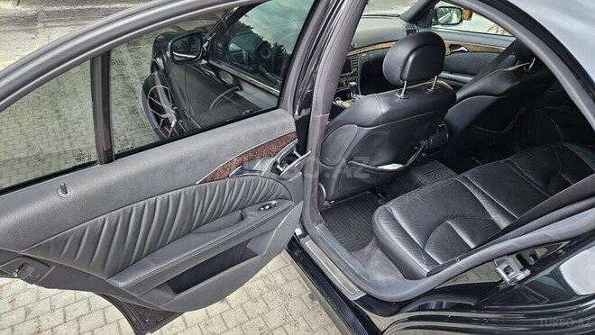 Mercedes E 220 d 2005, 389,000 km - 2.2 l - Bakı