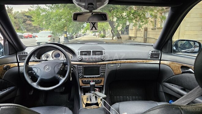 Mercedes E 220 d 2005, 389,000 km - 2.2 l - Bakı