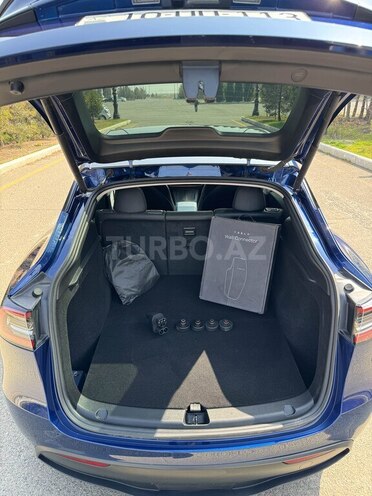 Tesla Model Y 2023, 25,000 km - 0.0 l - Gəncə