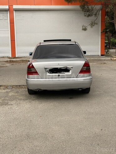 Mercedes C 180 1995, 215,115 km - 1.8 l - Bakı