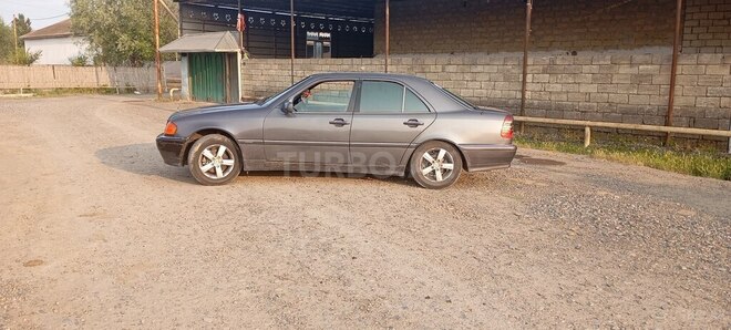 Mercedes C 200 1995, 253,000 km - 2.0 l - Şirvan