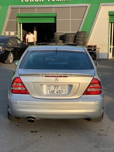Mercedes C 230 2006, 283,000 km - 2.5 l - Bakı