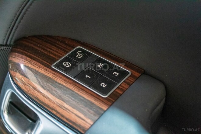 Land Rover Range Rover 2015, 30,000 km - 3.0 л - Bakı