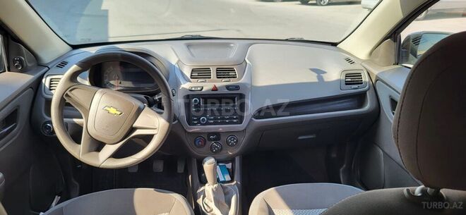 Chevrolet Cobalt-8