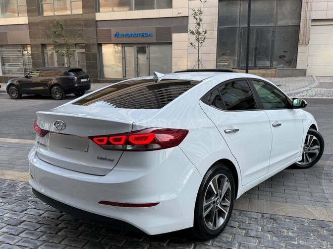 Hyundai Elantra 2016, 64,000 km - 2.0 l - Bakı