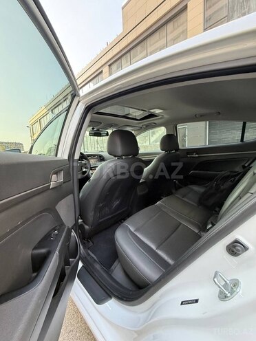 Hyundai Elantra 2016, 64,000 km - 2.0 l - Bakı