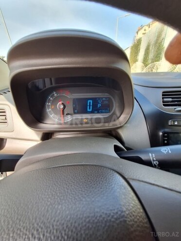 Chevrolet Cobalt-6