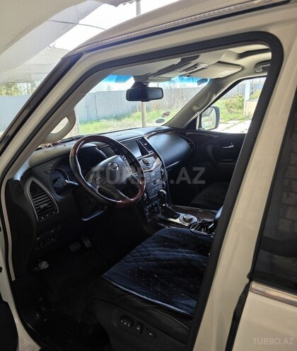 Nissan Patrol 2013, 52,000 km - 5.6 l - Bakı
