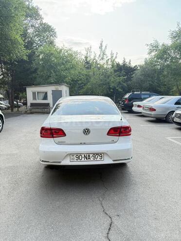 Volkswagen Passat 2011, 273,000 km - 1.8 l - Bakı