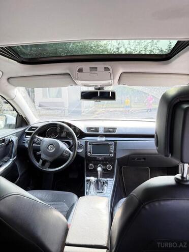 Volkswagen Passat 2011, 273,000 km - 1.8 l - Bakı
