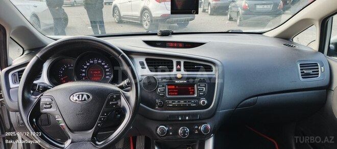 Kia Ceed 2012, 340,000 km - 1.4 l - Bərdə