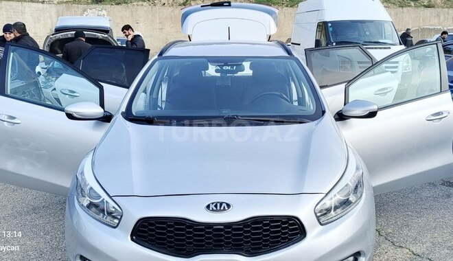 Kia Ceed 2012, 340,000 km - 1.4 l - Bərdə