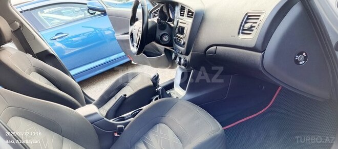 Kia Ceed 2012, 340,000 km - 1.4 l - Bərdə