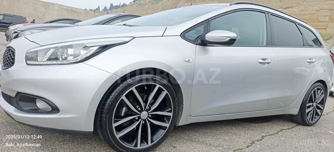 Kia Ceed 2012, 340,000 km - 1.4 l - Bərdə