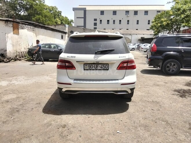 Mercedes ML 300 4MATIC 2013, 132,000 km - 3.5 l - Bakı