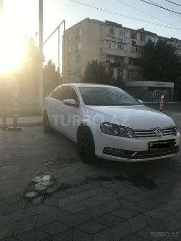 Volkswagen Passat 2012, 215,000 km - 1.8 l - Bakı
