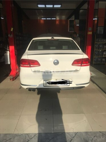 Volkswagen Passat 2012, 215,000 km - 1.8 l - Bakı