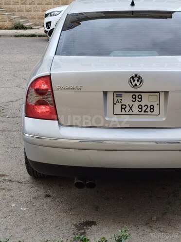 Volkswagen Passat 2003, 550,901 km - 1.8 л - Şirvan
