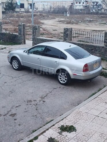 Volkswagen Passat 2003, 550,901 km - 1.8 л - Şirvan