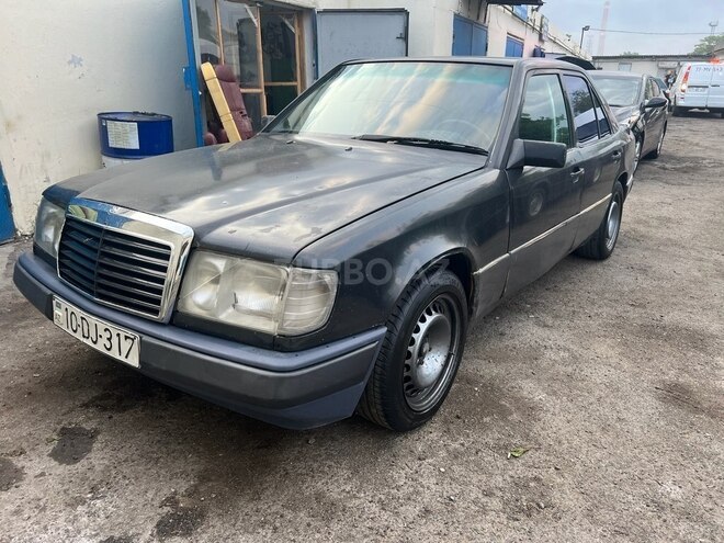 Mercedes E 230 1986, 355,000 km - 2.3 l - Bakı