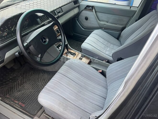 Mercedes E 230 1986, 355,000 km - 2.3 l - Bakı