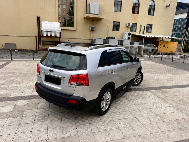 Kia Sorento-4