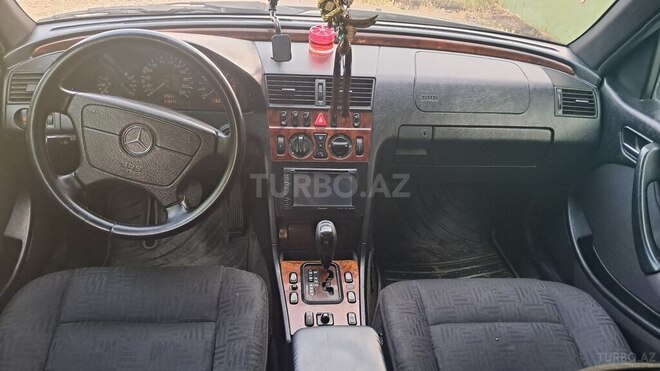 Mercedes C 220 d 1999, 316,243 km - 2.2 l - Biləsuvar
