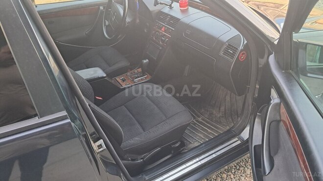Mercedes C 220 d 1999, 316,243 km - 2.2 l - Biləsuvar