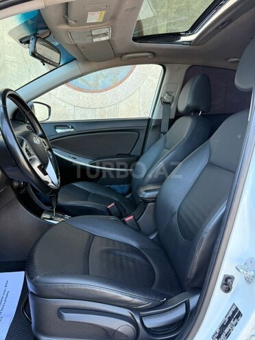 Hyundai Accent 2014, 135,000 km - 1.6 l - Bakı