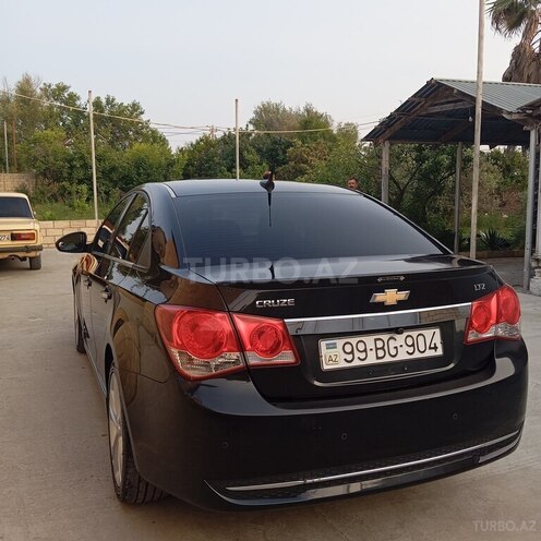 Chevrolet Cruze 2011, 372,126 km - 1.4 л - Salyan