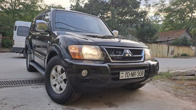 Mitsubishi Pajero 2005, 319,000 km - 3.0 l - Sumqayıt