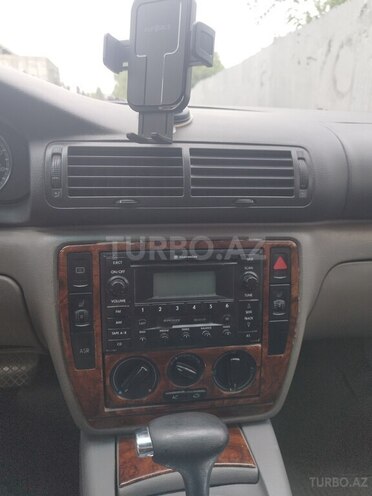 Volkswagen Passat 2003, 167,646 km - 1.8 l - Mingəçevir