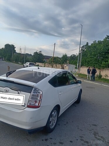 Toyota Prius 2008, 299,000 km - 1.5 l - Quba