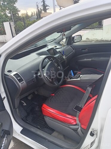 Toyota Prius 2008, 299,000 km - 1.5 l - Quba