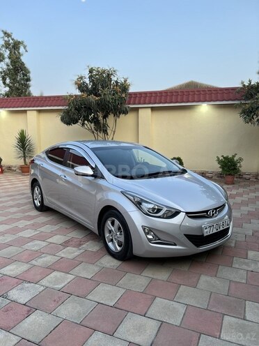 Hyundai Elantra 2015, 176,000 km - 1.6 l - Ağcabədi