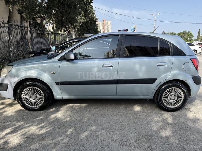Kia Rio 2006, 330,000 km - 1.5 l - Bakı