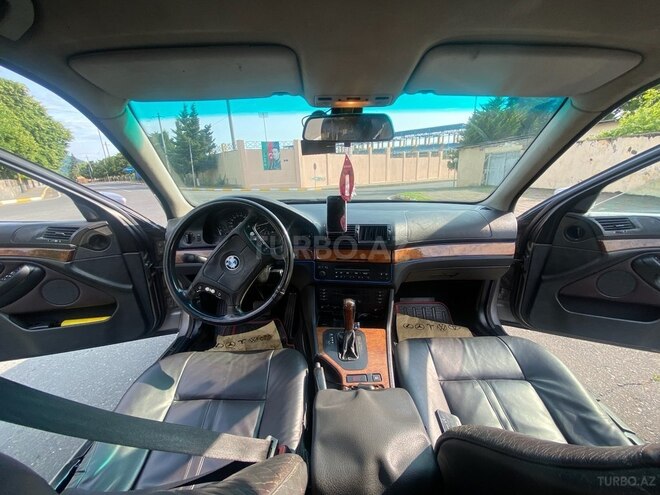 BMW 520 1996, 300,000 km - 2.8 l - Bakı