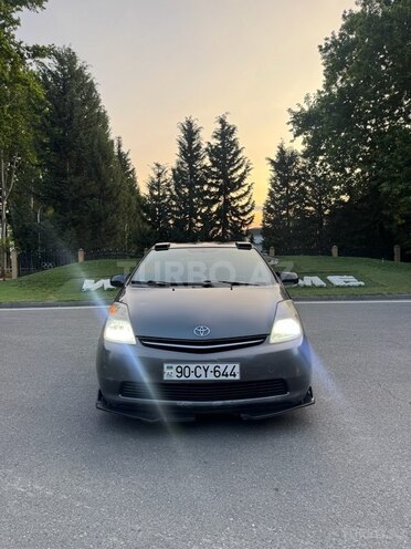 Toyota Prius 2007, 360,000 km - 1.5 l - Yevlax