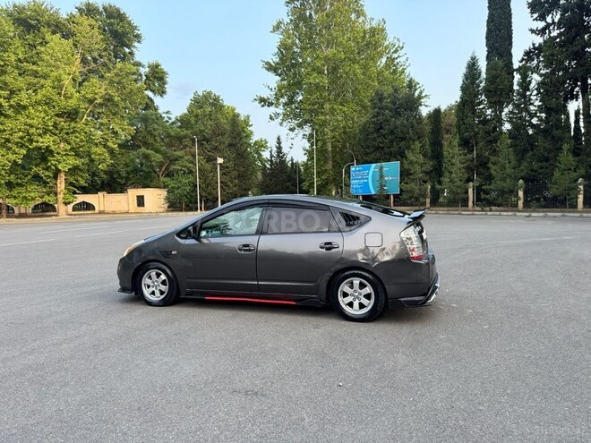 Toyota Prius 2007, 360,000 km - 1.5 l - Yevlax