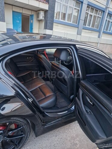 BMW 528 2012, 260,000 km - 2.0 l - Naxçıvan