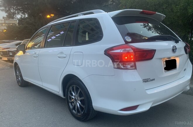 Toyota Corolla Fielder 2019, 95,200 km - 1.5 л - Bakı