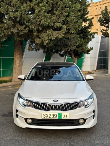 Kia K5-1