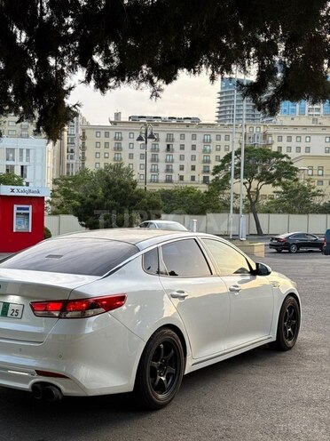Kia K5-5
