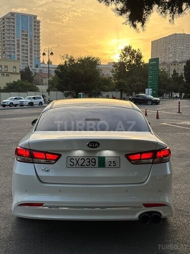 Kia K5-2