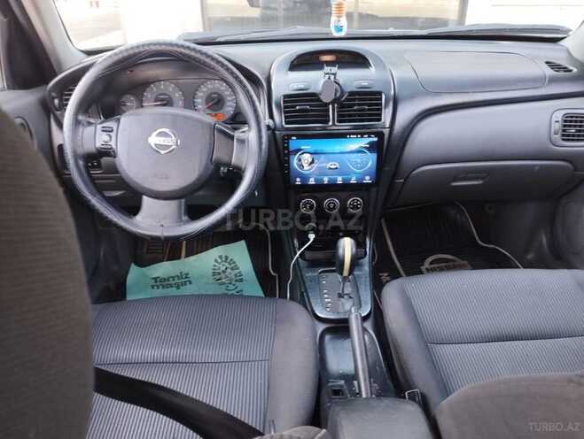 Nissan Sunny 2011, 300,300 km - 1.6 л - Bakı