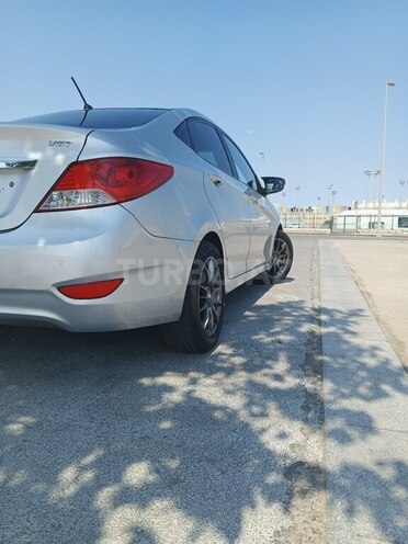 Hyundai Accent 2012, 300,000 km - 1.6 l - Bakı