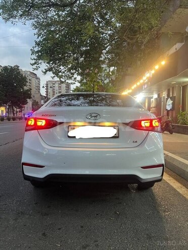 Hyundai Accent 2019, 235,000 km - 1.6 l - Bakı